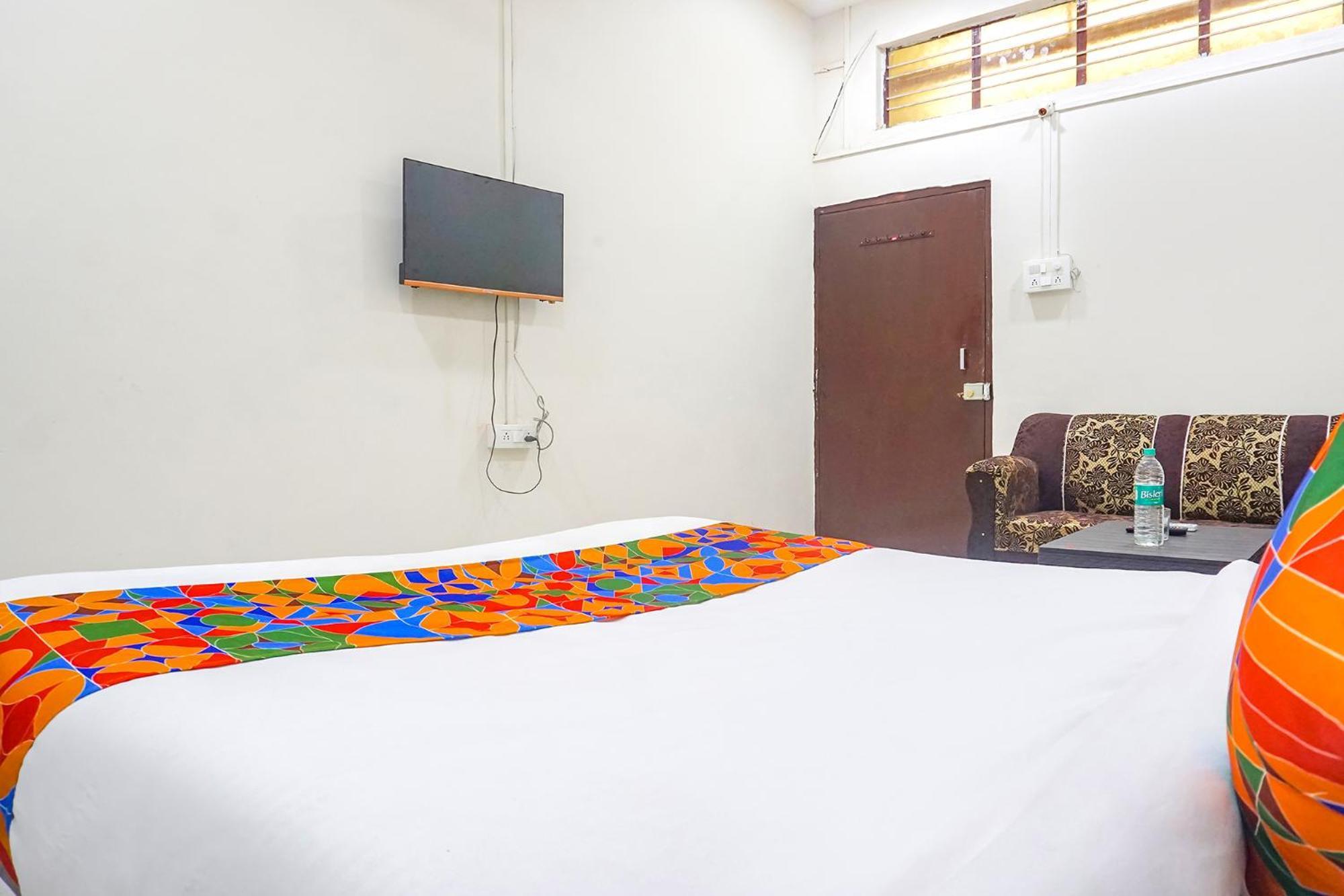 Fabhotel Om Sai - Nr Nashik Railway Station 外观 照片